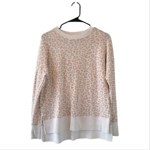Oversize Crew Neck Split Hem Sweatshirt | Tan and Cream Leopard Print | Size S